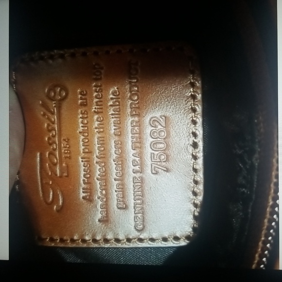 FOSSIL PATCHWORK LEATHER PURSE - Picture 9 of 17